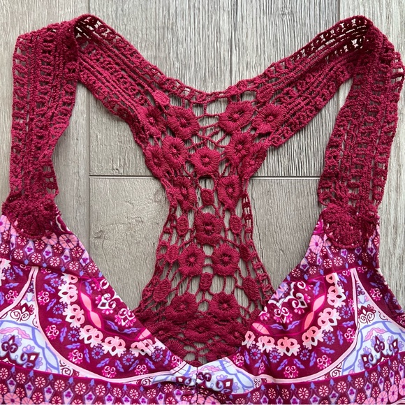 ✨HP✨ SO Medallion Crochet Racerback Bralette Bikini Top | Size Medium - Picture 5 of 16